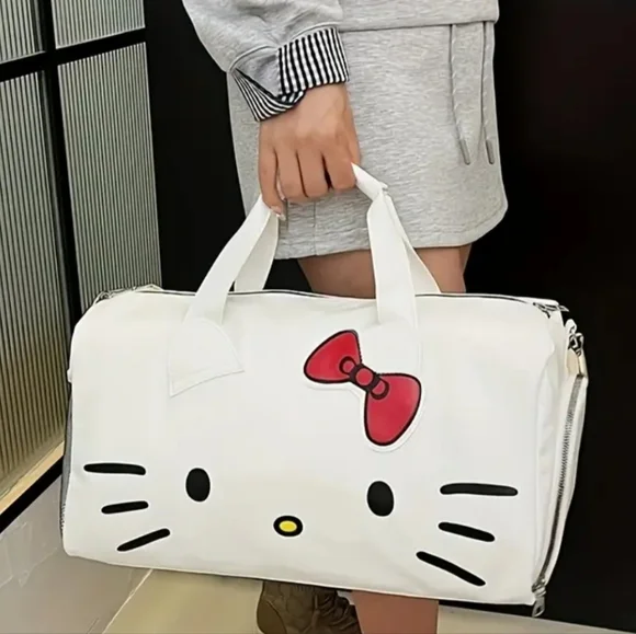 Hello Kitty Extra Large Travel Duffle NWOT - Picture 4 of 11